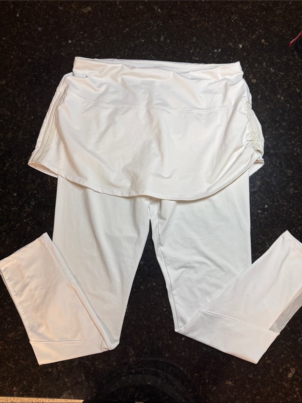 Tennis Lucky in Love White' Skort Leggings Large